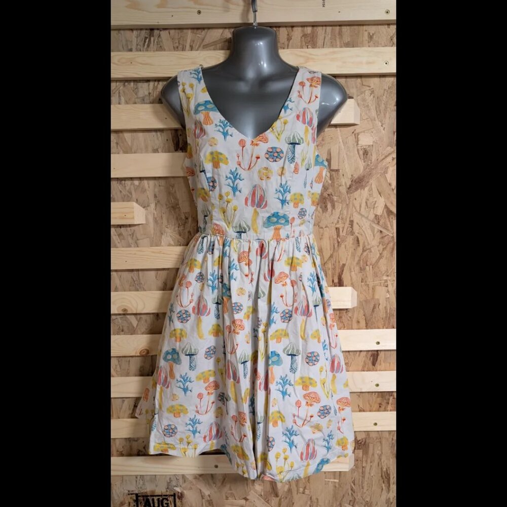 Mushroom Pocket Dress Fully lined Med